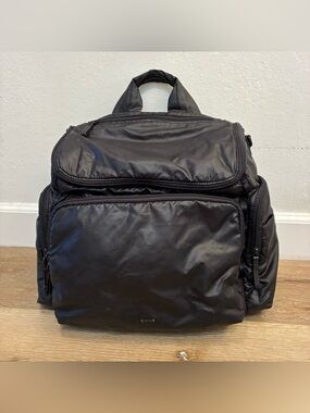 Caraa Baby Bag Medium Black Backpack Used